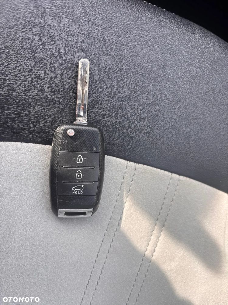 Kia Sportage 1.7 CRDI S 2WD - 32