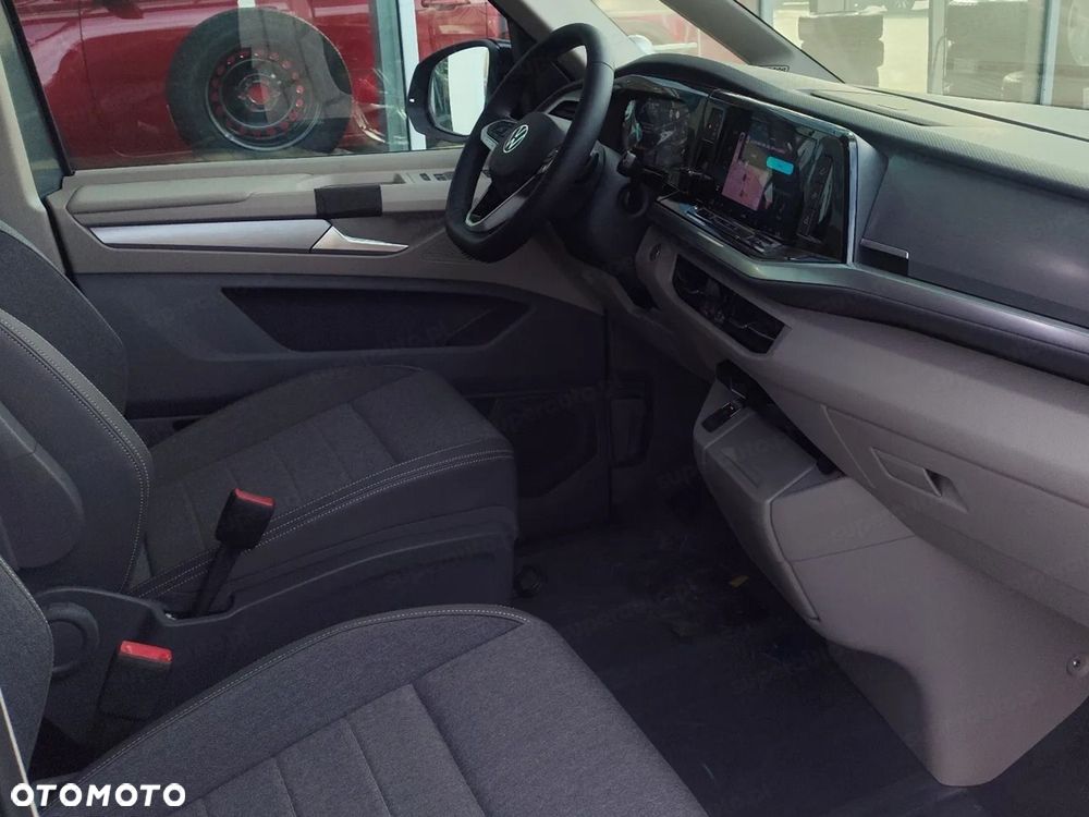 Volkswagen Multivan - 11