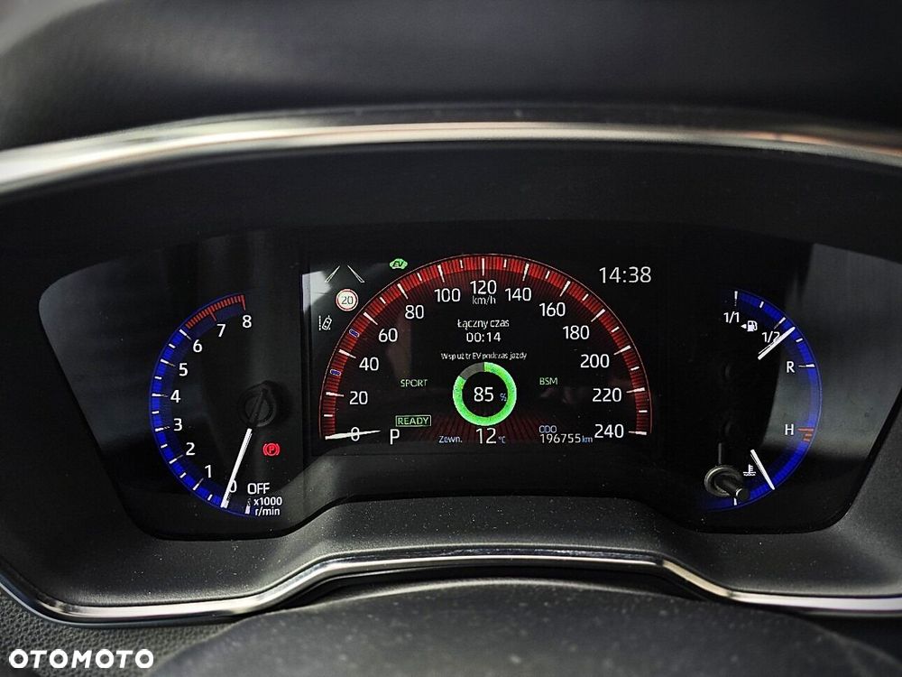 Toyota Corolla - 10