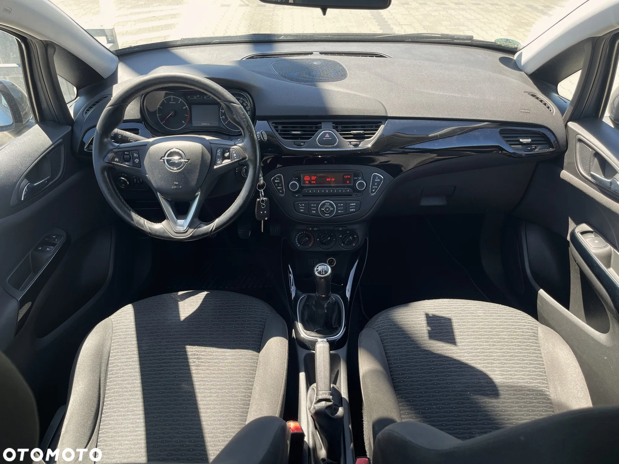 Opel Corsa 1.2 16V Enjoy - 17