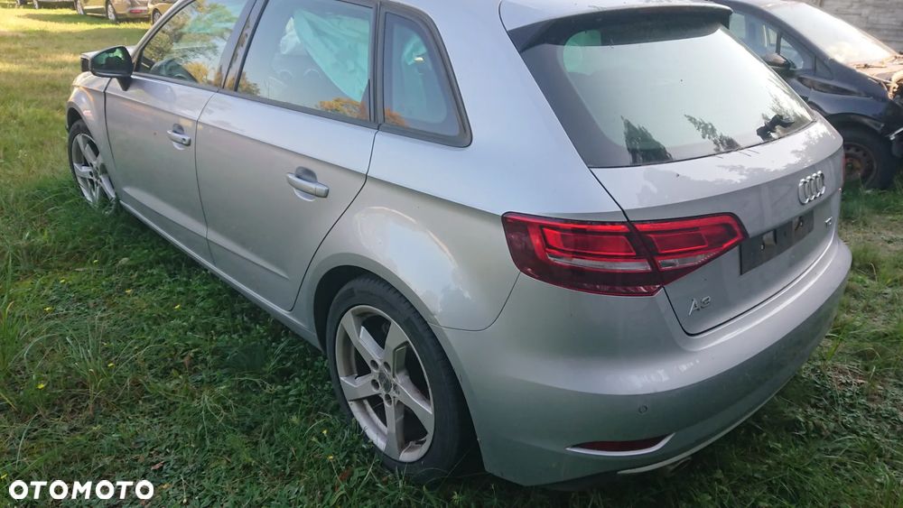 Audi A3 Sportback - 18