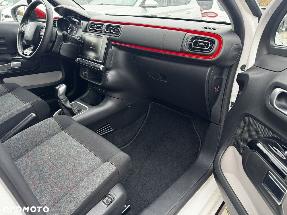 Citroën C3 Pure Tech 110 S&S SHINE - 16