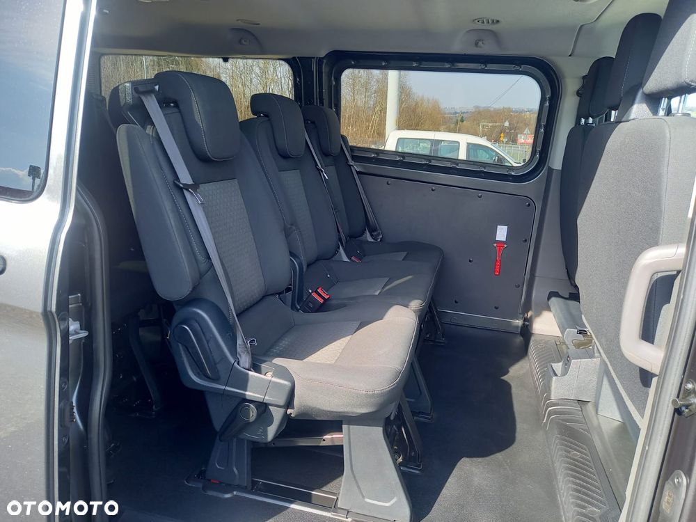 Ford Transit Custom 310 L2H1 Limited - 12