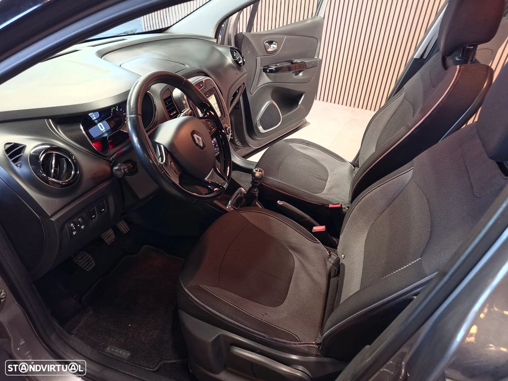 Renault Captur 1.5 dCi Exclusive - 27