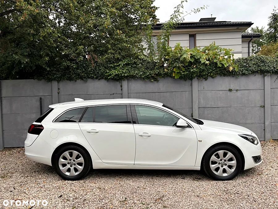 Opel Insignia - 8
