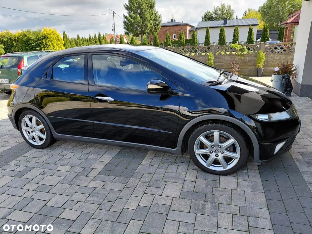 Honda Civic 1.8 Comfort - 9