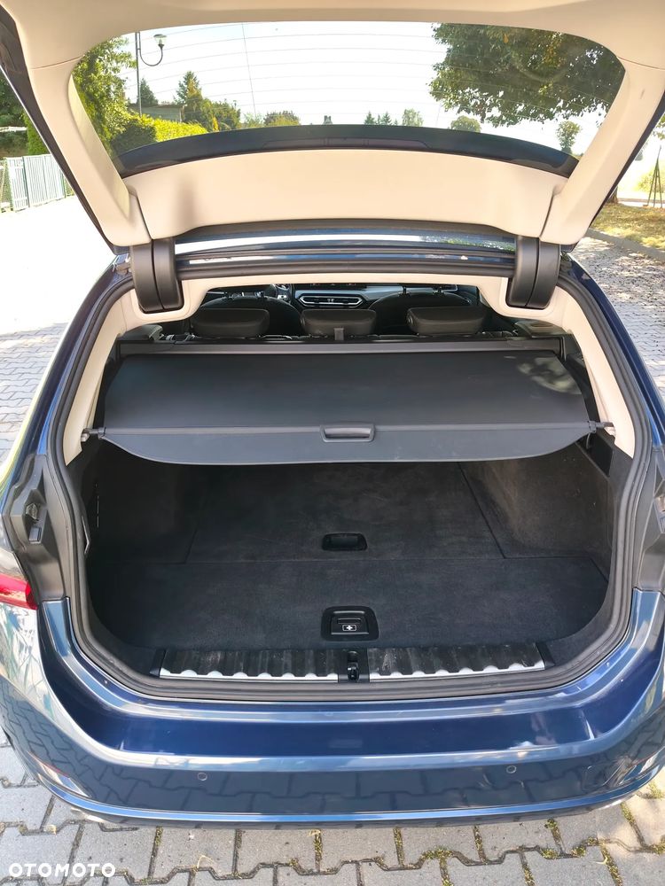 BMW Seria 3 318d Sport Line Shadow - 7