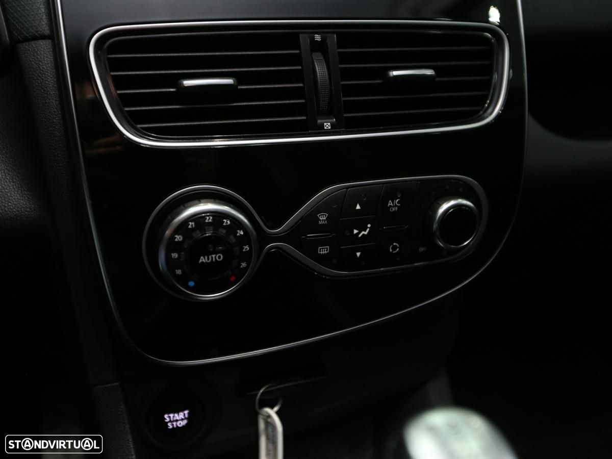 Renault Clio Sport Tourer 1.5 dCi GT Line - 20