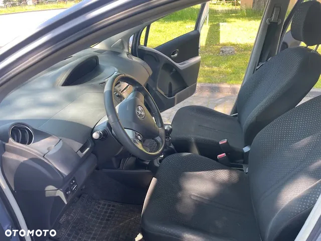 Toyota Yaris 1.4 D-4D Sol - 10