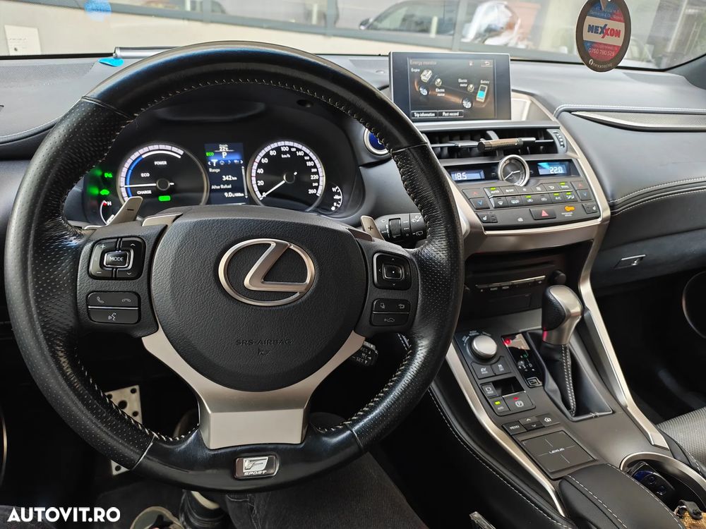 Lexus Seria NX 300h AWD F Sport - 14