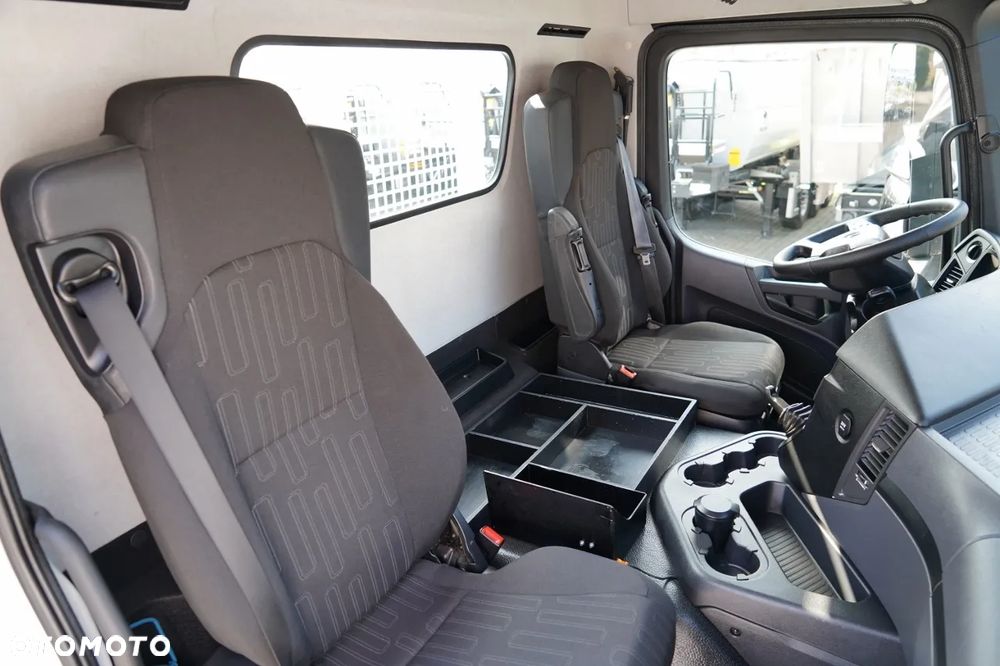 Mercedes-Benz / AROCS 2643 / 6x2 / SKRZYNIOWY - 6,4 M / HDS palfinger pk 20001-k - wysów: 10,2 M / OŚ PODNOSZONA / STEROWANIE RADIOWE / ROTATOR / WIDŁY / OPONY 100 % / 2017 ROK - 33