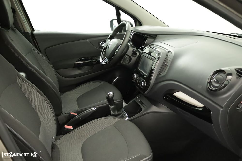 Renault Captur 1.5 dCi Exclusive - 21