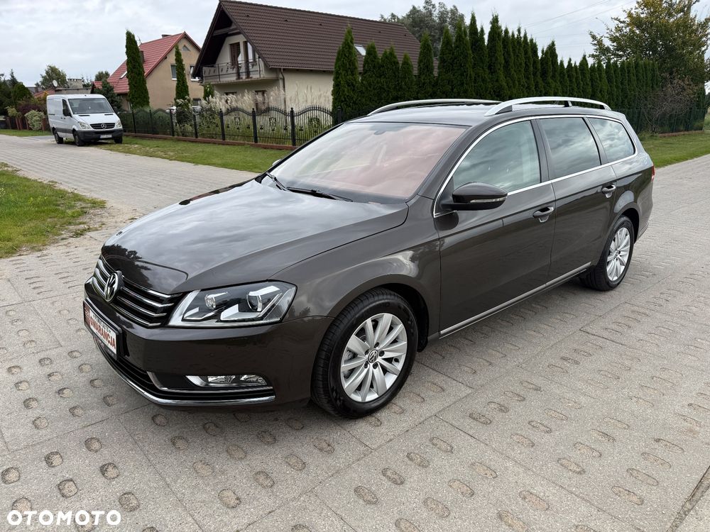 Volkswagen Passat - 2