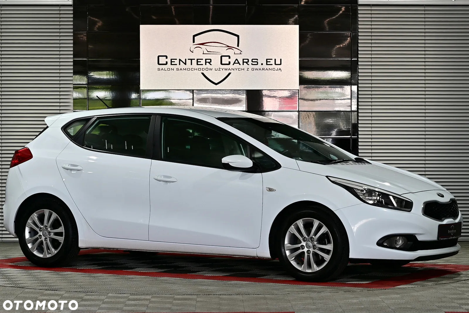 Kia Ceed - 15