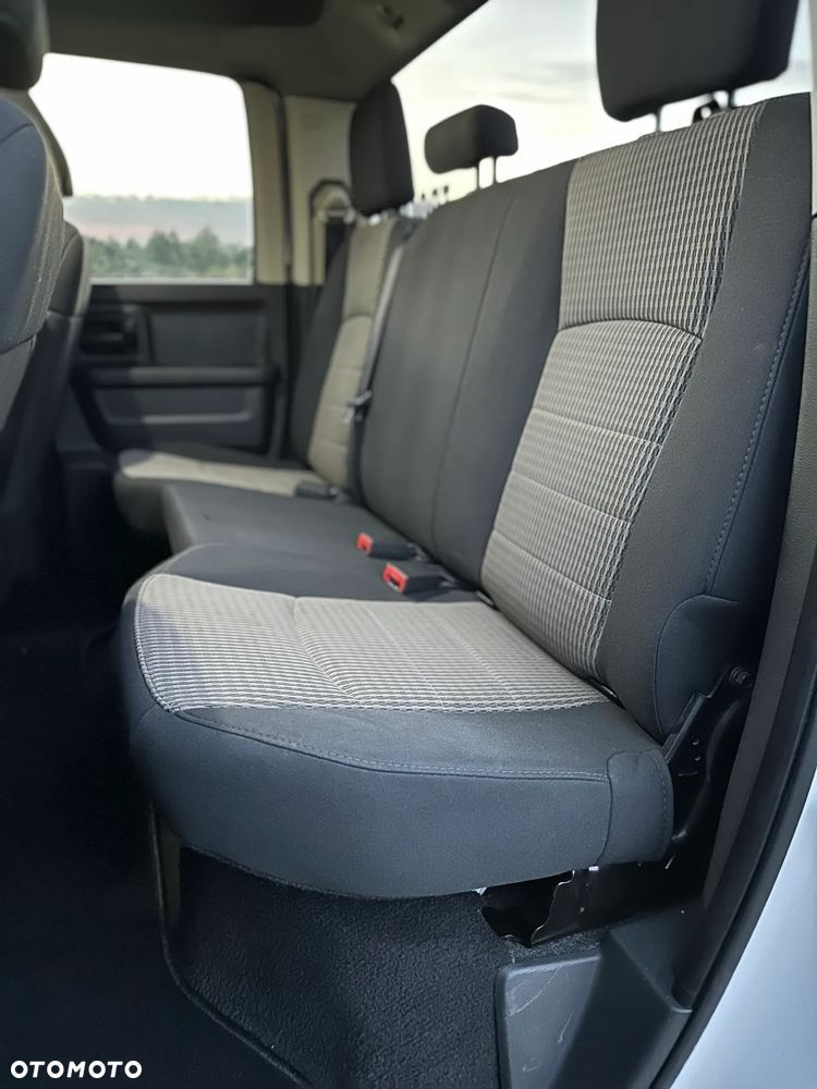 Dodge RAM 1500 5.7 4x4 - 7