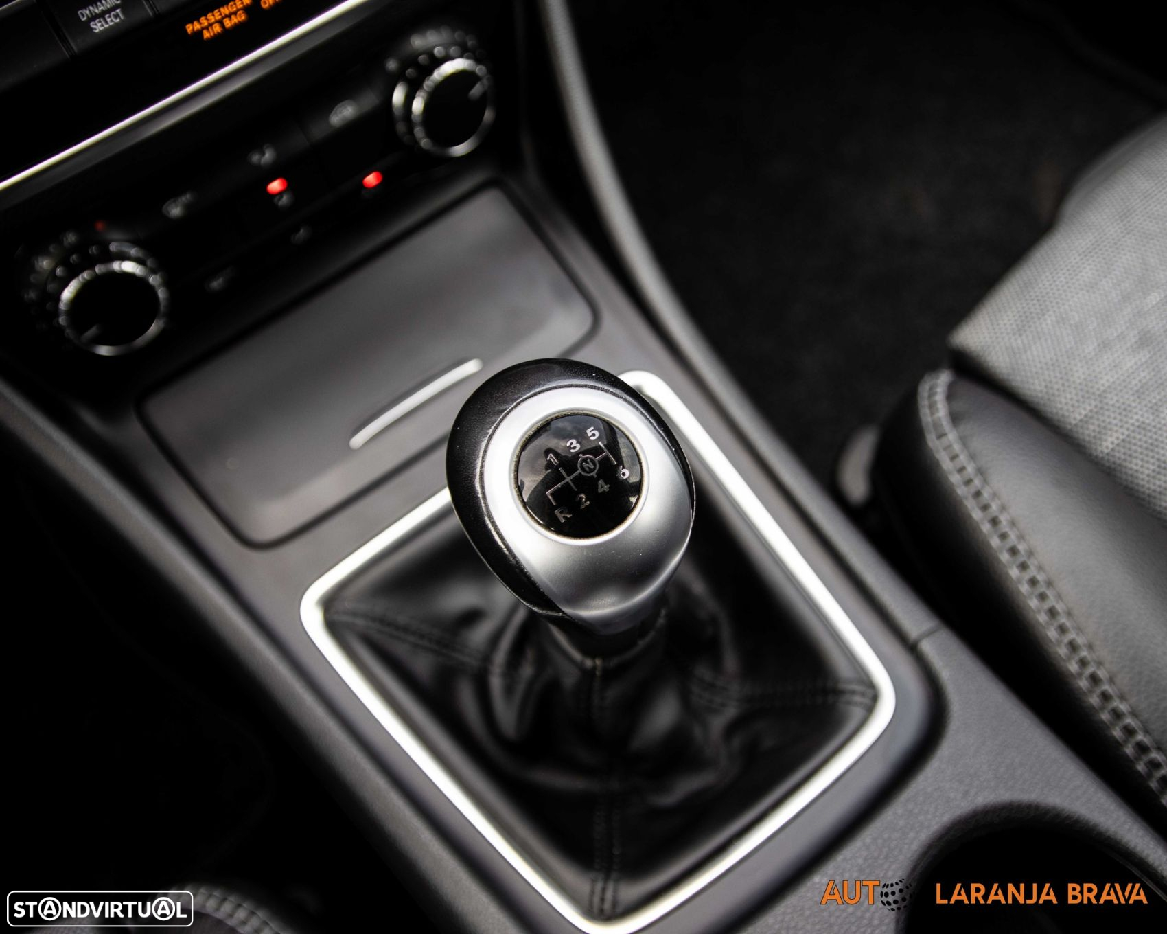 Mercedes-Benz GLA 180 d - 28