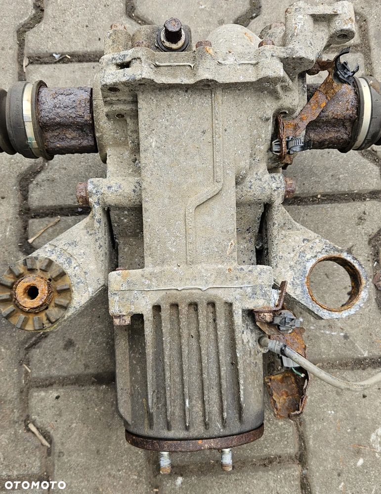 Mitsubishi  ASX Outlander II  1.8 2.0 DiD Di-D 2.0D  dyfer most tył  2.352 - 2