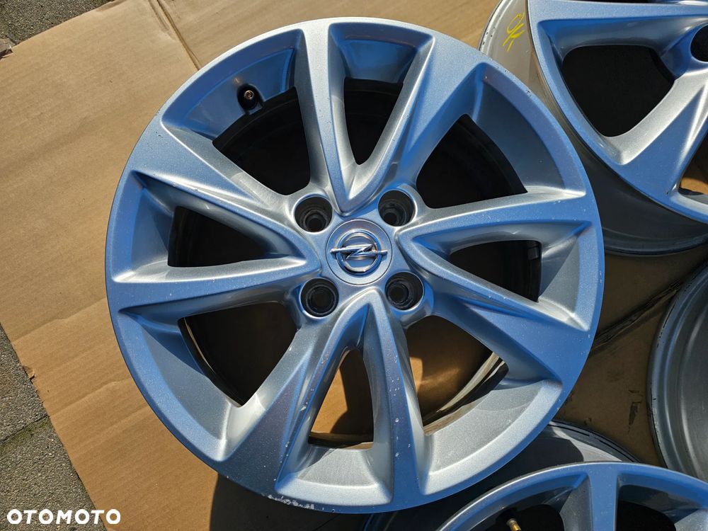 Opel OE Corsa F / 6,5Jx16 IS38 4x108 - 4