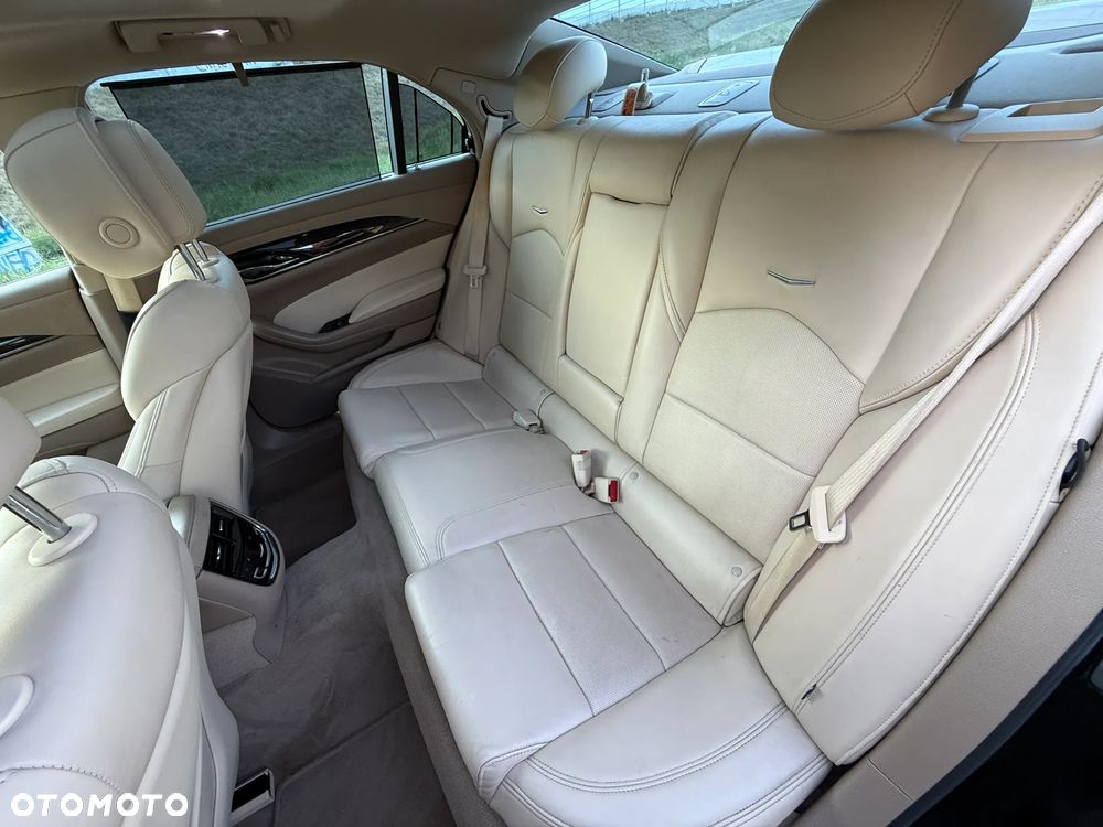 Cadillac CTS - 15