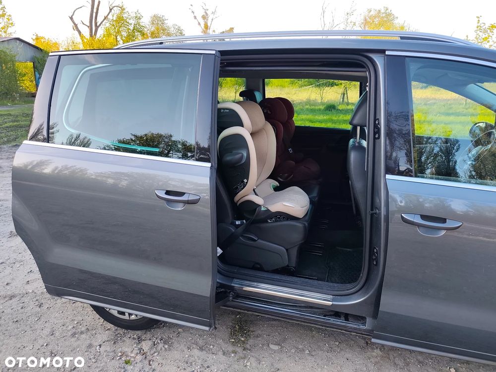 Volkswagen Sharan 2.0 TDI Comfortline - 19