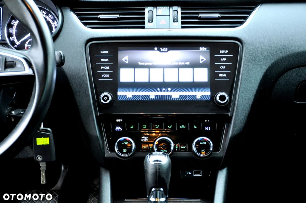 Skoda Octavia 1.5 TSI ACT DSG Style - 32