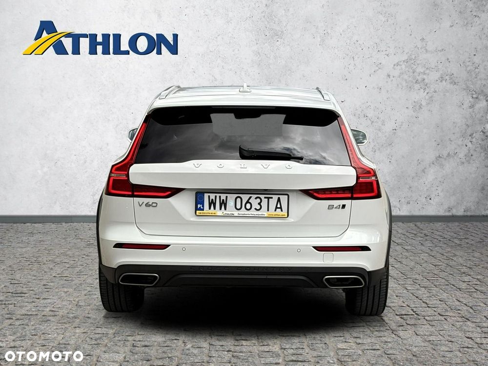 Volvo V60 Cross Country Pro B4 D AWD - 4