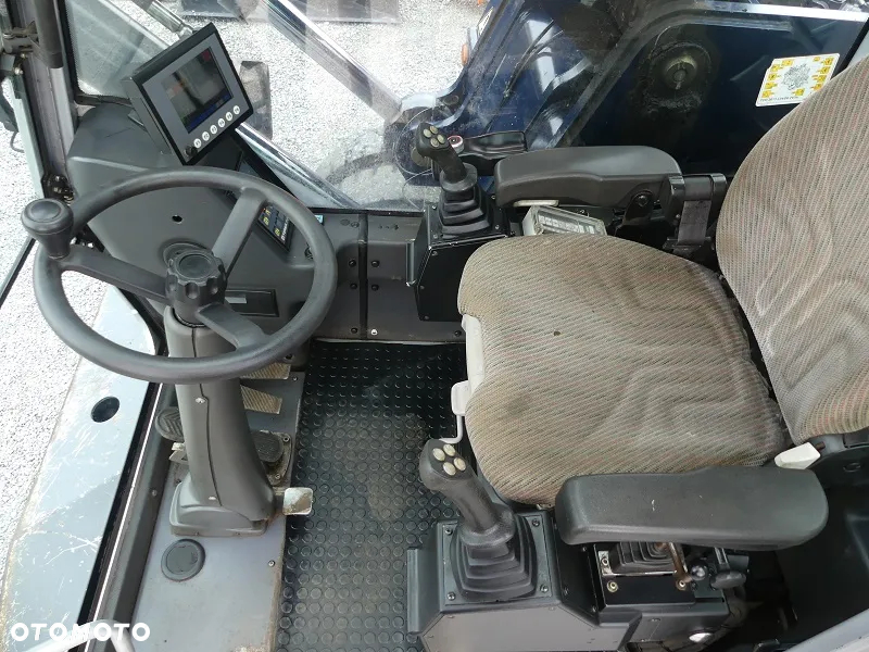 Fuchs MHL350 z Niemiec / Chwytak do złomu / - 8
