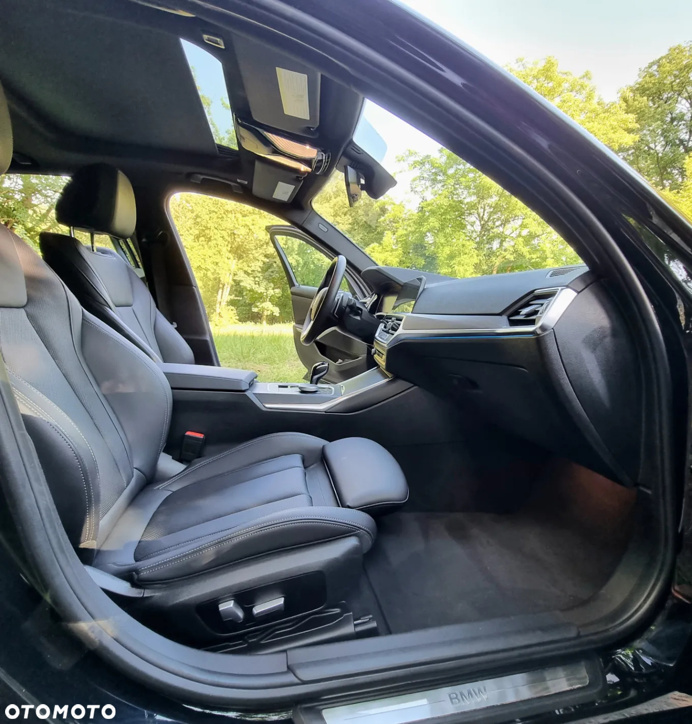BMW Seria 3 ver-330e-sport-line - 16