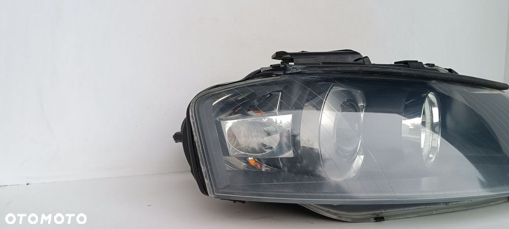 AUDI A3 8P XENON LAMPA PRAWA PRZÓD PRZEDNIA EU 8P0941004D - 3
