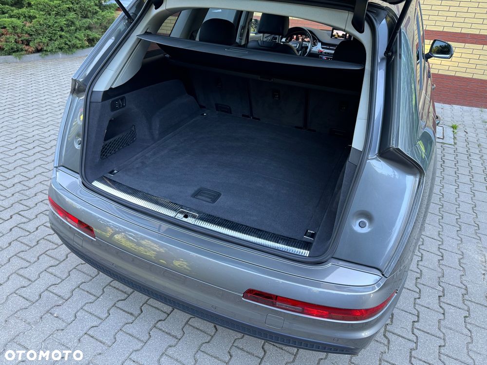 Audi Q7 - 28