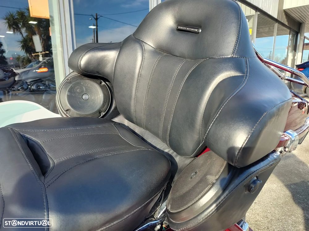 Harley-Davidson Road CVO Road Glide Ultra - 6