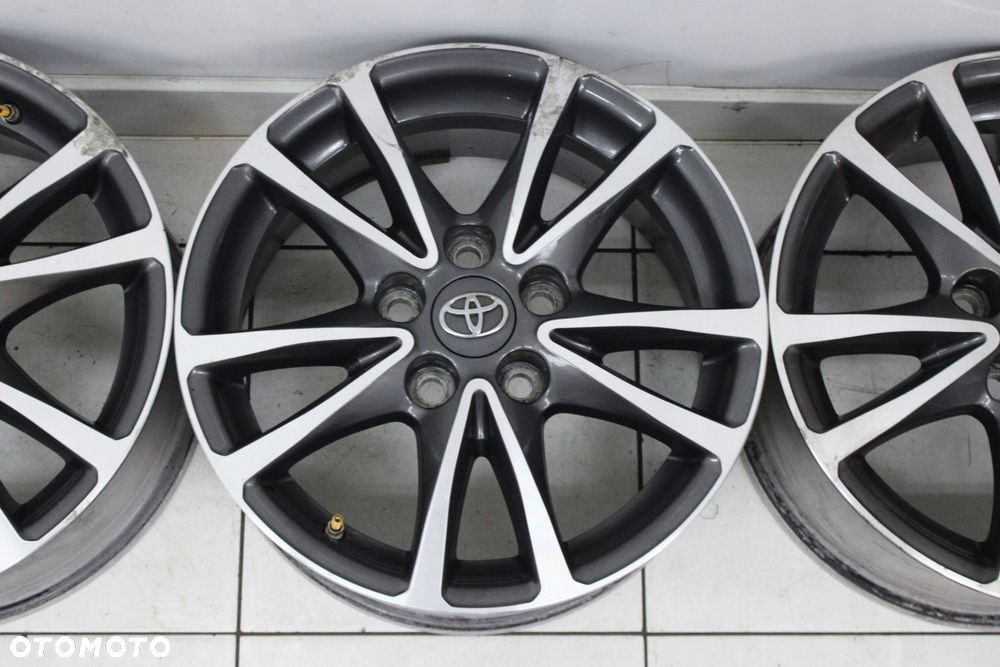 toyota avensis 09r- felgi aluminiowe 16" 6.5j et39 5x114.3 42611-yy40 - 4