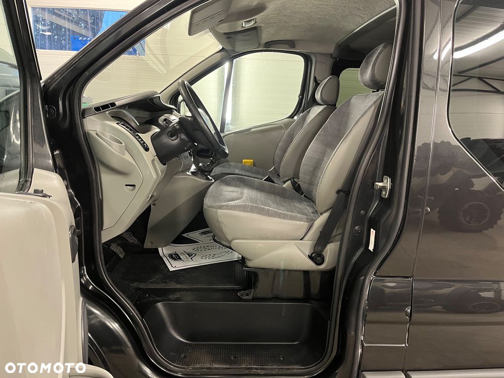 Renault Trafic - 14