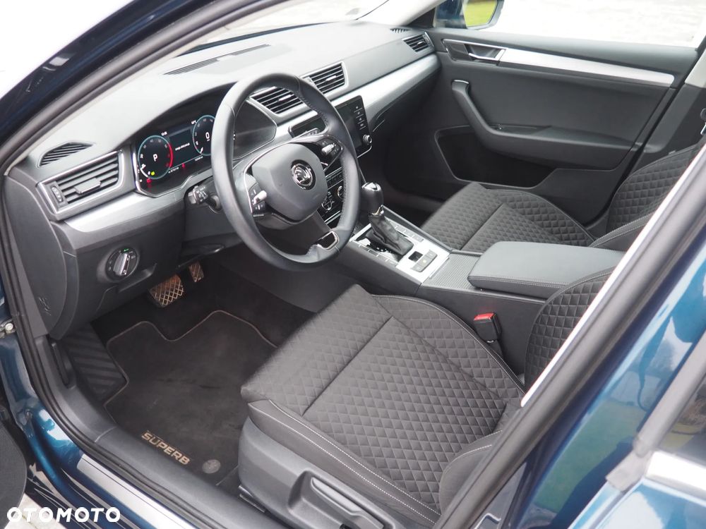 Skoda Superb 1.5 TSI Ambition DSG - 24
