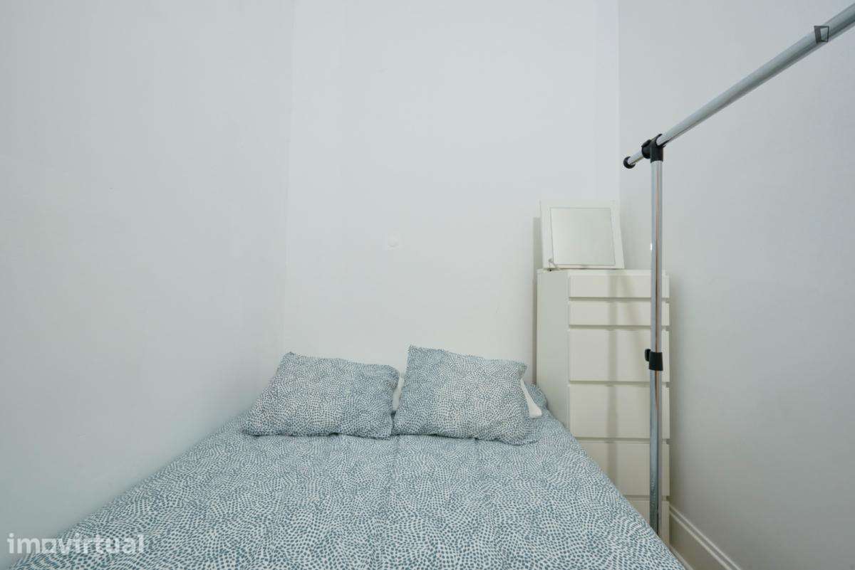 Quarto - localizado em Marquês de Pombal Lisbon - Grande imagem: 4/12