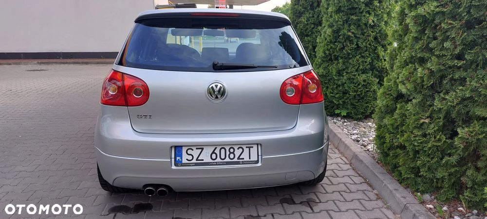 Volkswagen Golf 2.0 GTI - 7