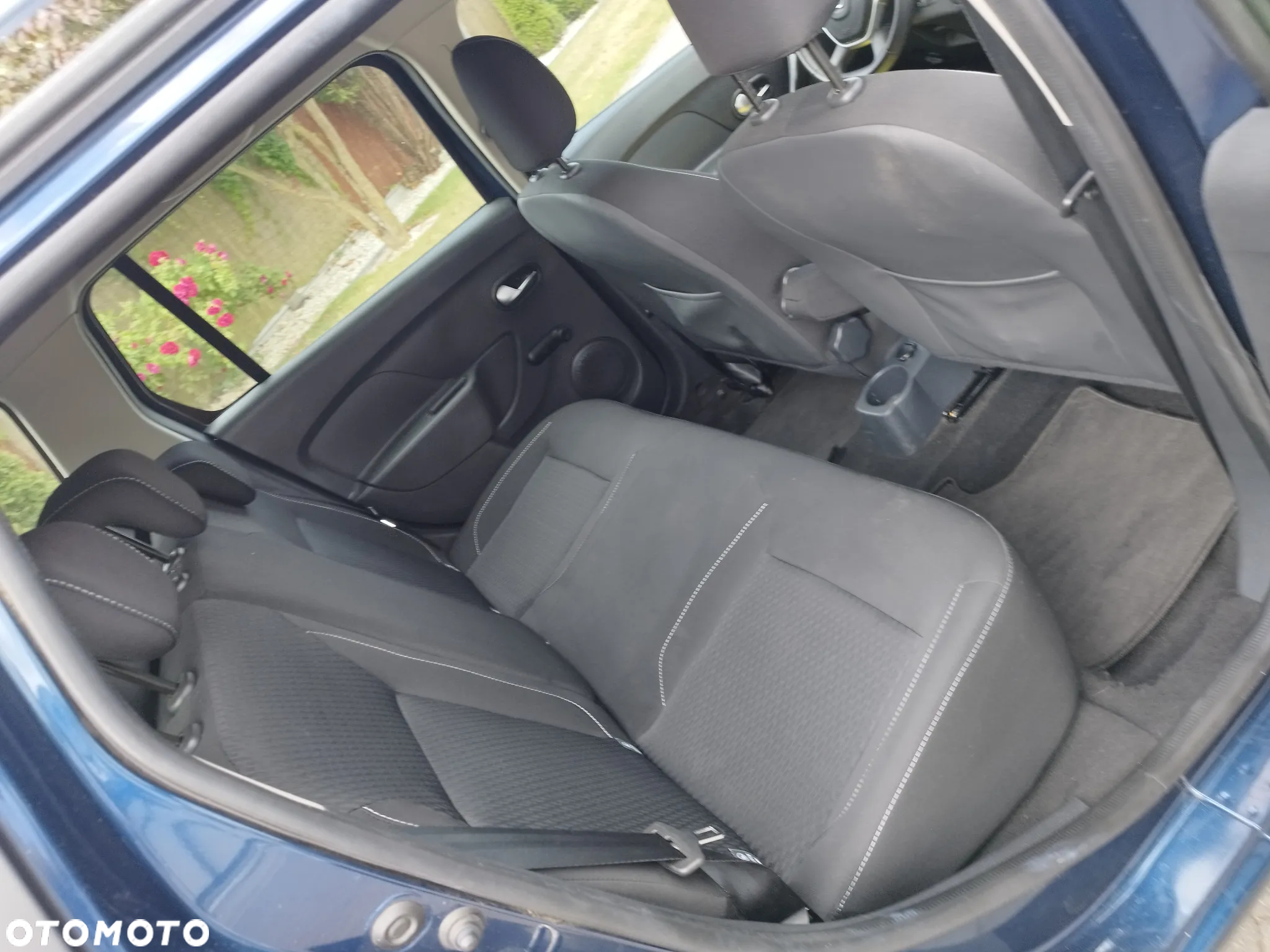 Dacia Logan MCV TCe 90 S&S Easy-R Laureate - 28