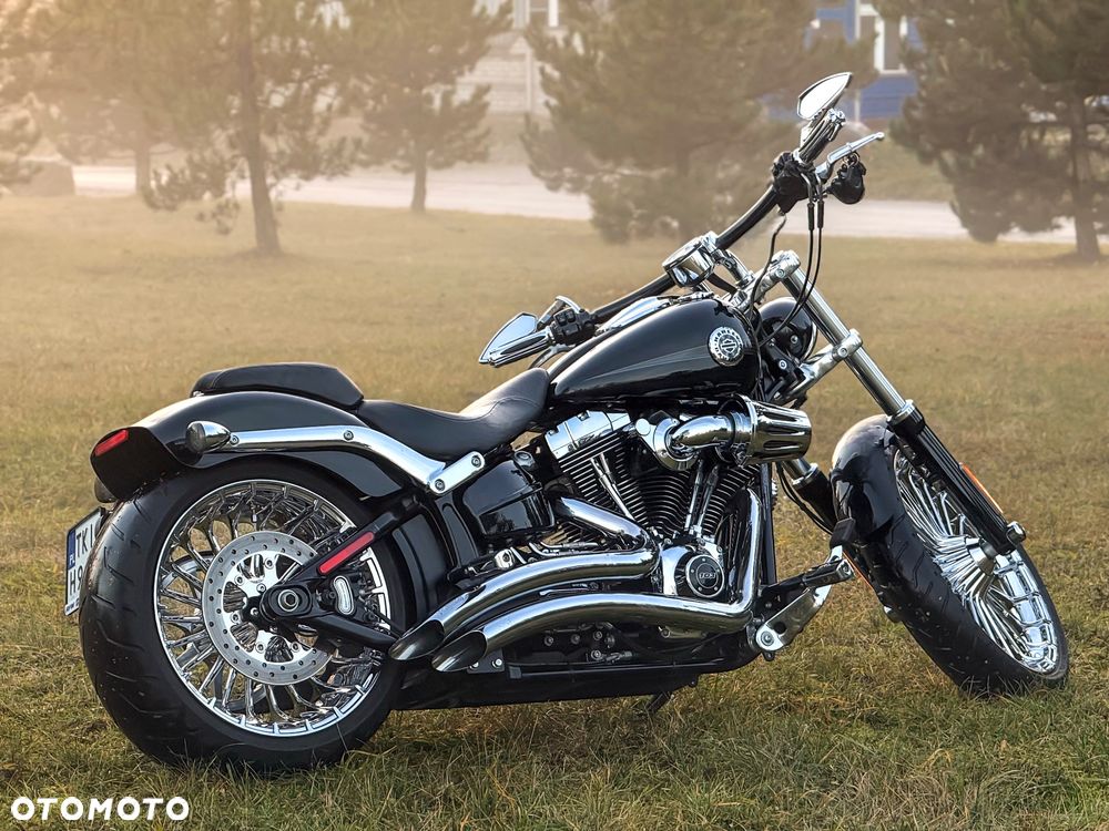 Harley-Davidson FXSB Breakout - 1