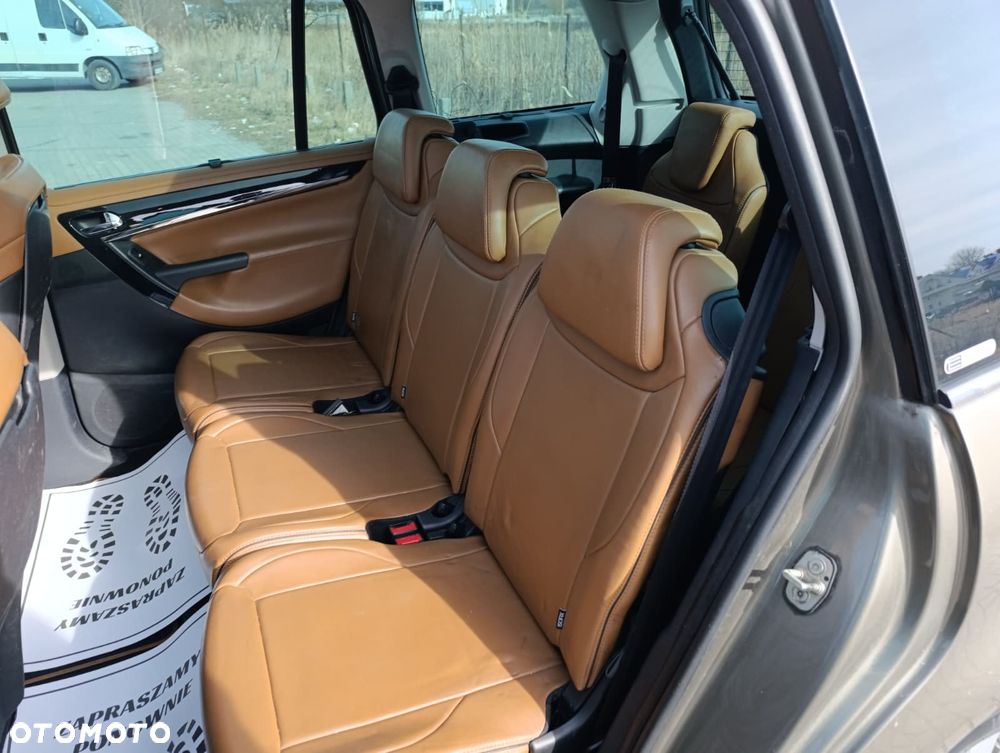 Citroën C4 Picasso 2.0 HDi Exclusive - 10