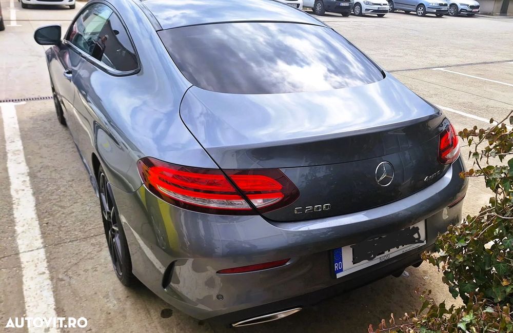 Mercedes-Benz C 200 4MATIC 9G-TRONIC AMG Line - 4
