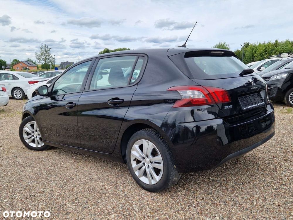 Peugeot 308 - 3