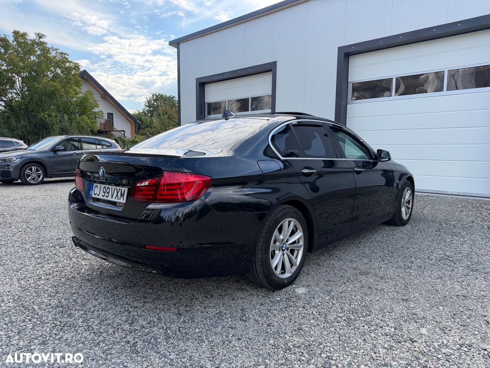 BMW Seria 5 520d Sport-Aut. - 5