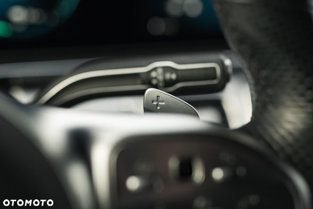 Mercedes-Benz GLE - 28