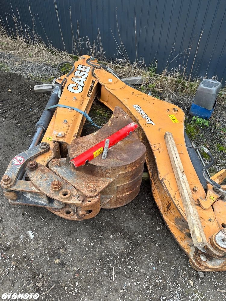 Case 695ST 580 Cat JCB - 17