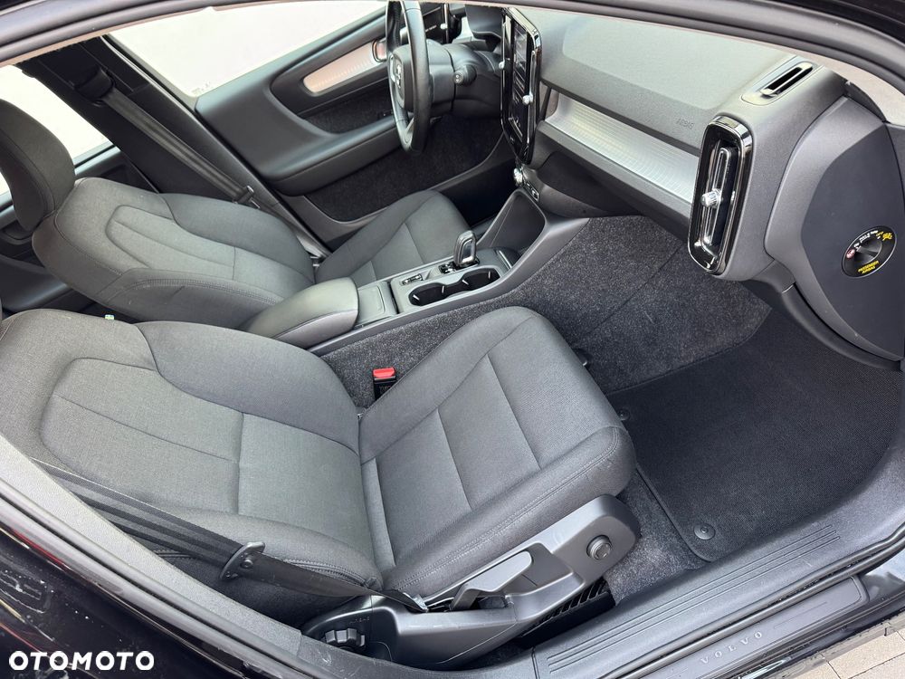 Volvo XC 40 T3 Inscription - 19