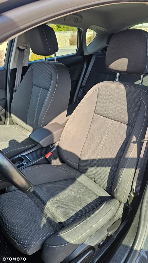 Opel Astra 1.4 Turbo Automatik - 10