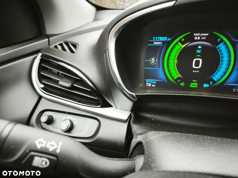 Chevrolet Volt Exclusive - 24