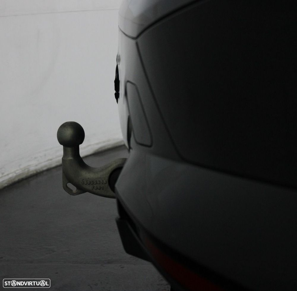 BMW iX xDrive 40 Pack Desportivo - 38