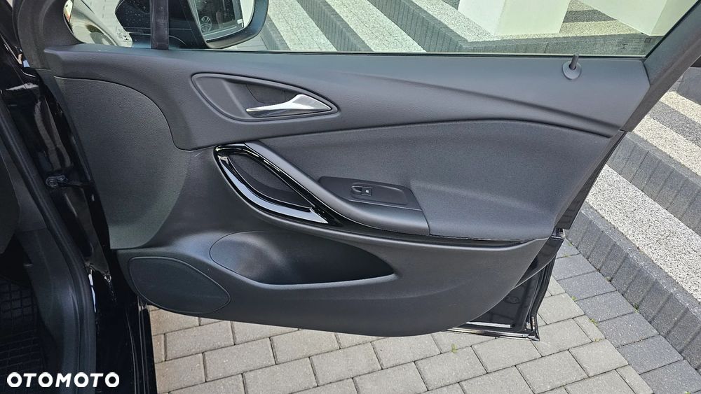 Opel Astra - 9
