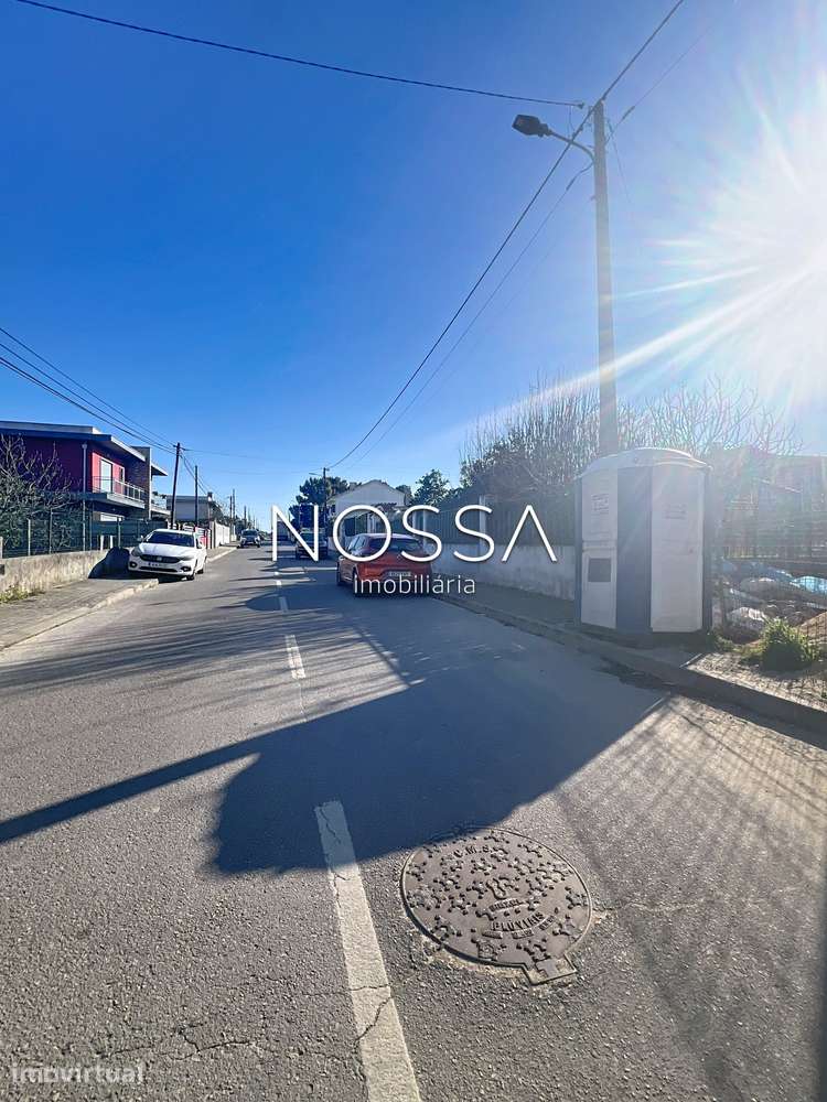 Moradia T4 Fernão Ferro - Grande imagem: 4/28